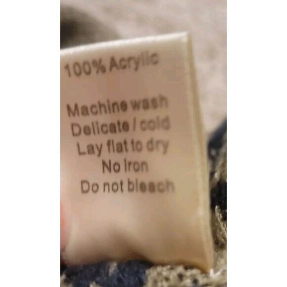 Lildy Aztec Cardigan Vest Long Fringe Hem - Picture 5 of 7